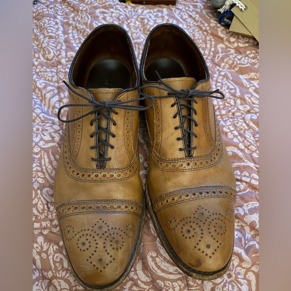 Allen Edmonds Tan Leather Sole